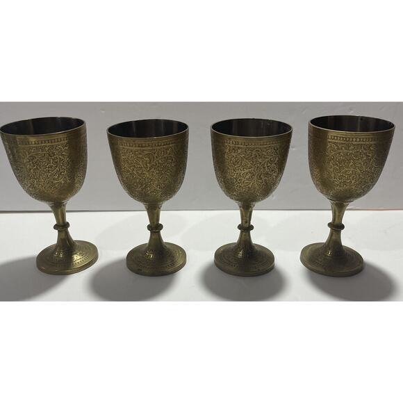 Set of 4 Vintage Brass Cordials/Small Goblets‎ - Etched - Picture 1 of 9